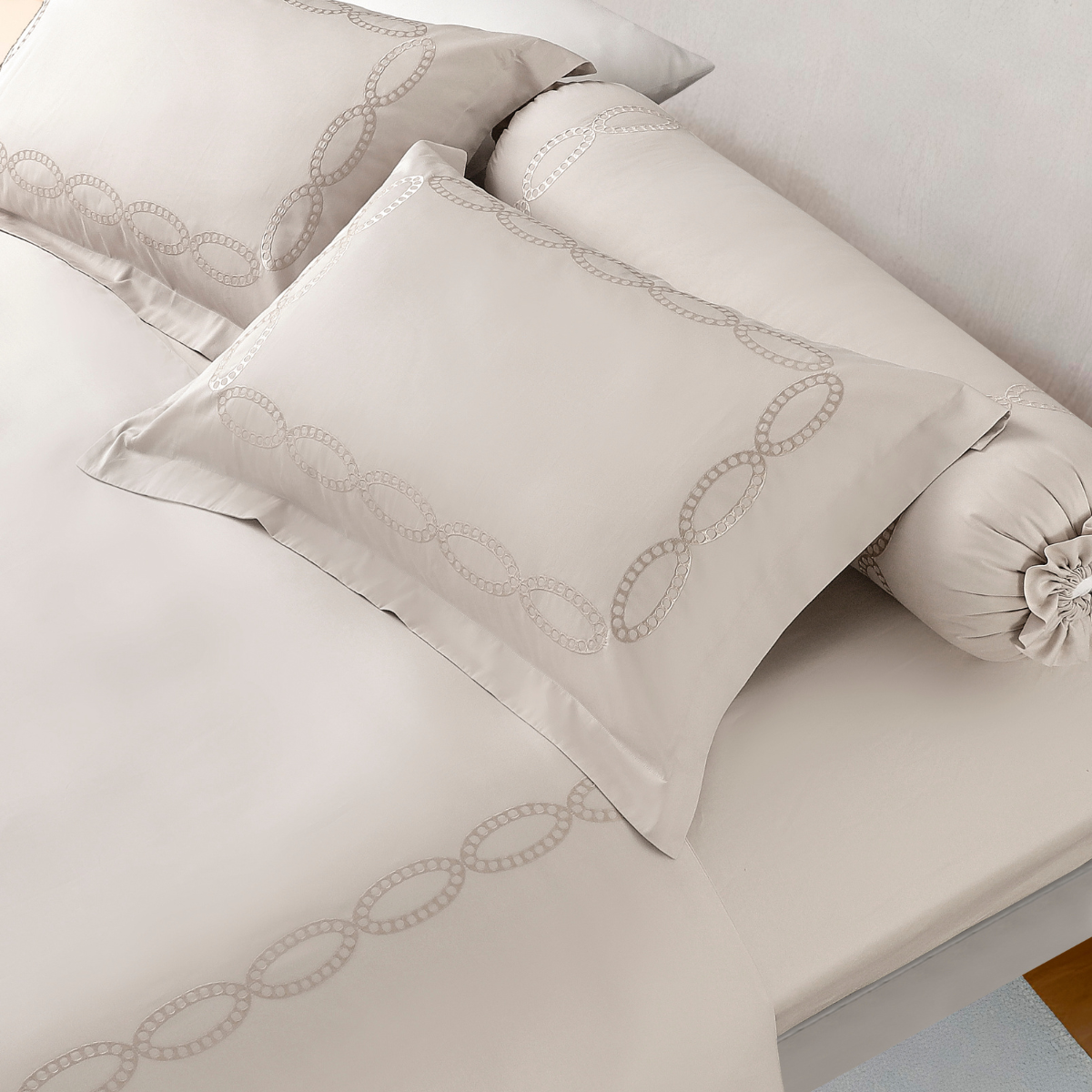 CHARLES MILLEN Signature Vogue Collection 100% Pima Cotton Bed Linen – CELESTIA