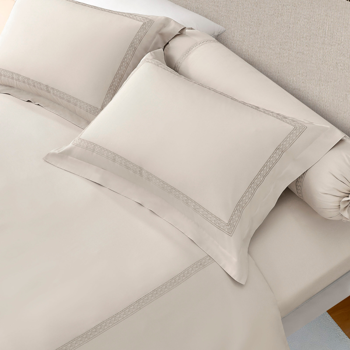 CHARLES MILLEN Signature Vogue Collection 100% Pima Cotton Bed Linen – MONDRAE