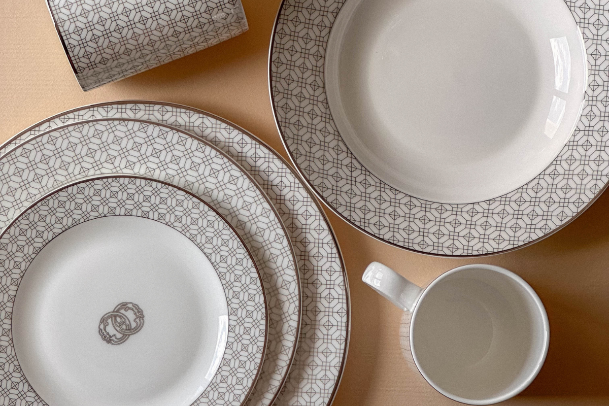 Bone China vs. Porcelain: Unveiling the Differences and Choosing the Right Dinnerware