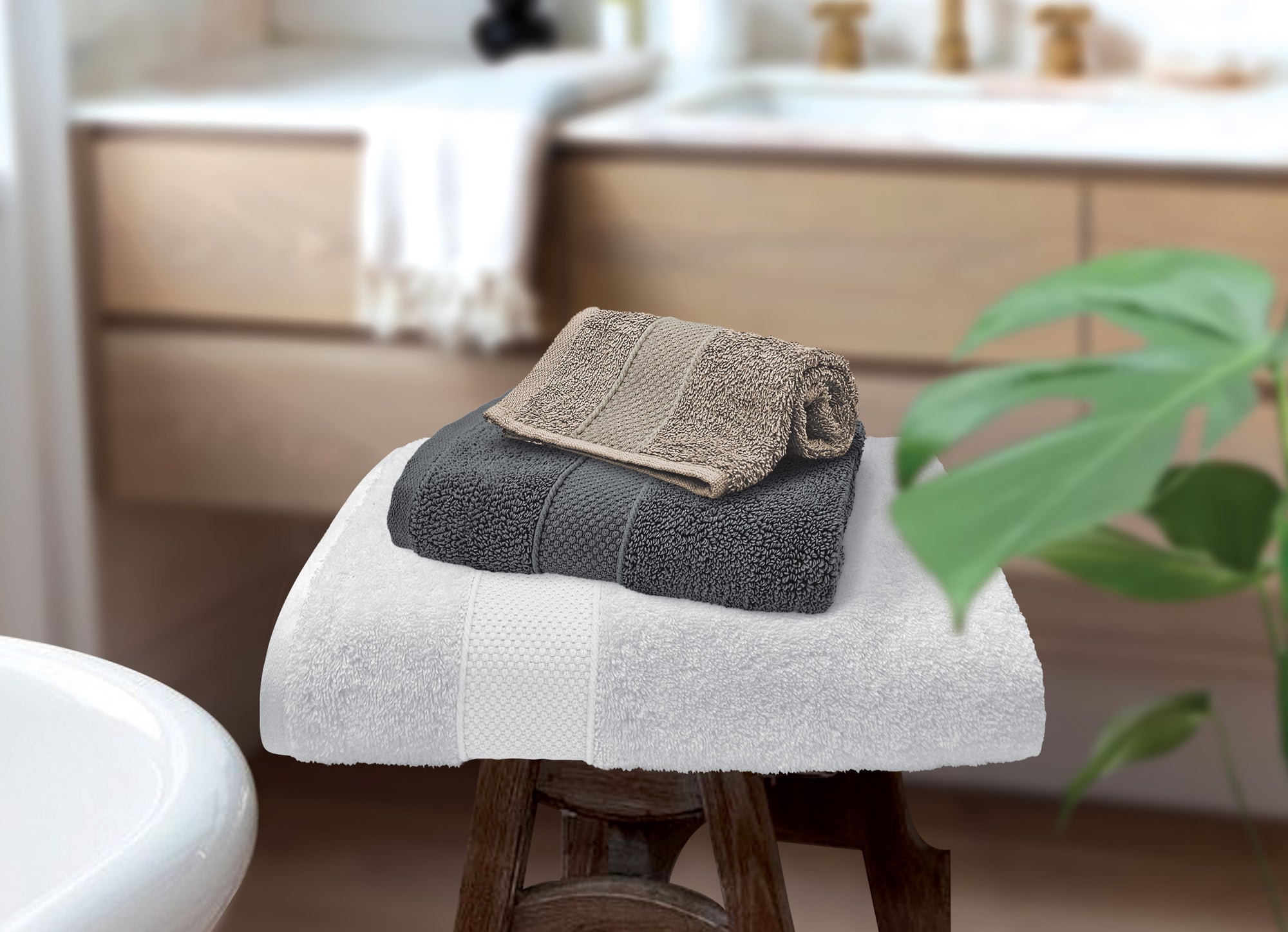 The VOIAGE - Cora (EVO Technology Woven Textured Towel)