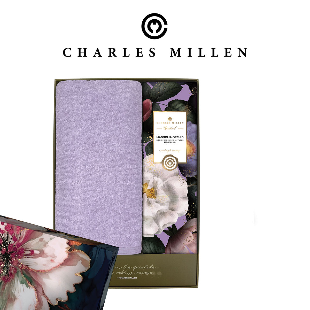 (1 Box ) Christmas Towel Gift Set - Charles Millen REPOSE  Xmas Towel Gift Set. ( Sport Towel 50x100cm, unwind Diffuser)