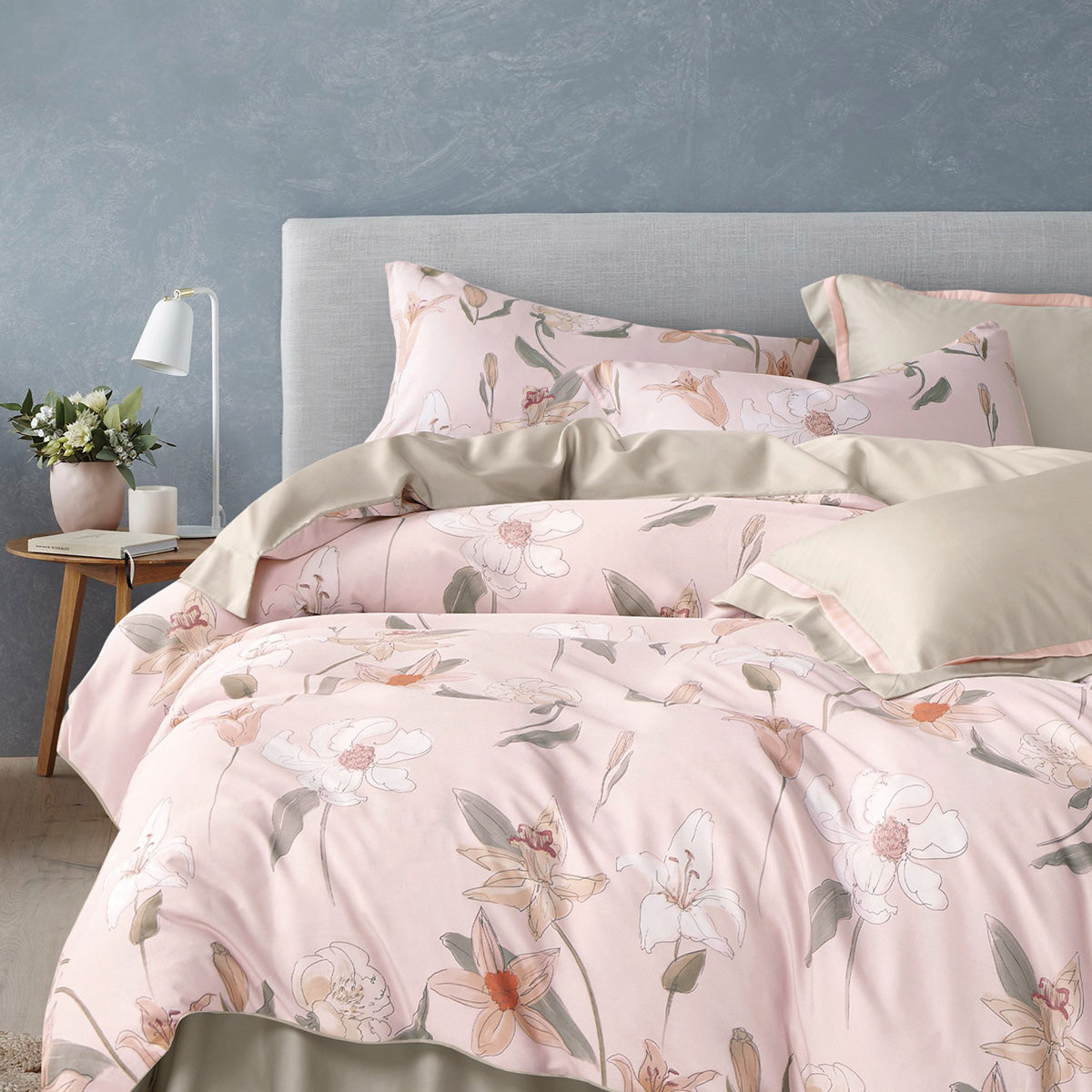 Bloomsbury Bed Linen - Sara (Carnation Pink)