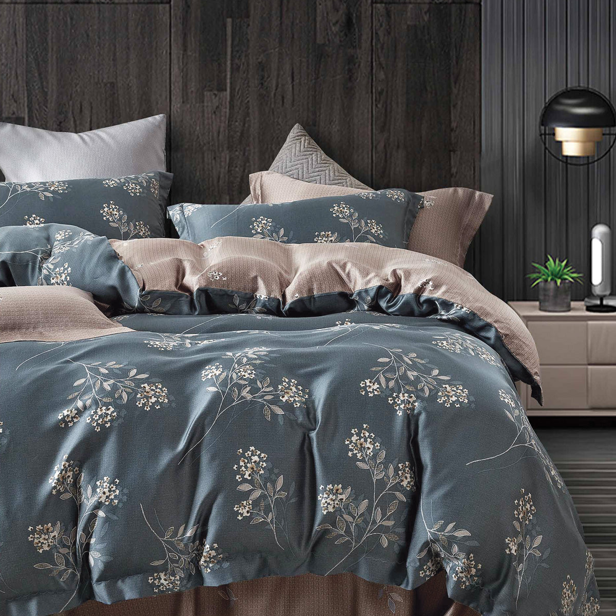 Bloomsbury Bed Linen (Suzanne Sobelle) - Maje