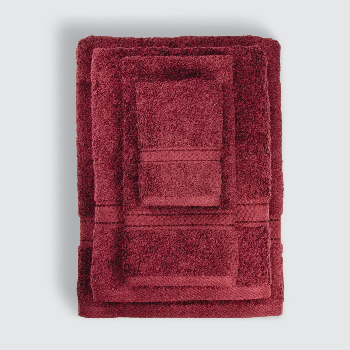 Burgundy towels discount and bath mats