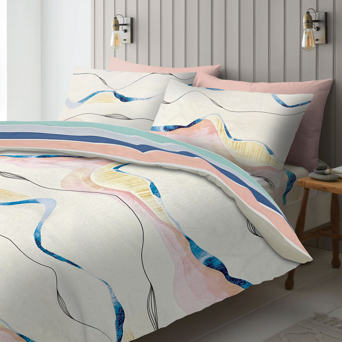 College Collection Bed Linen (The Gang) - BELLA