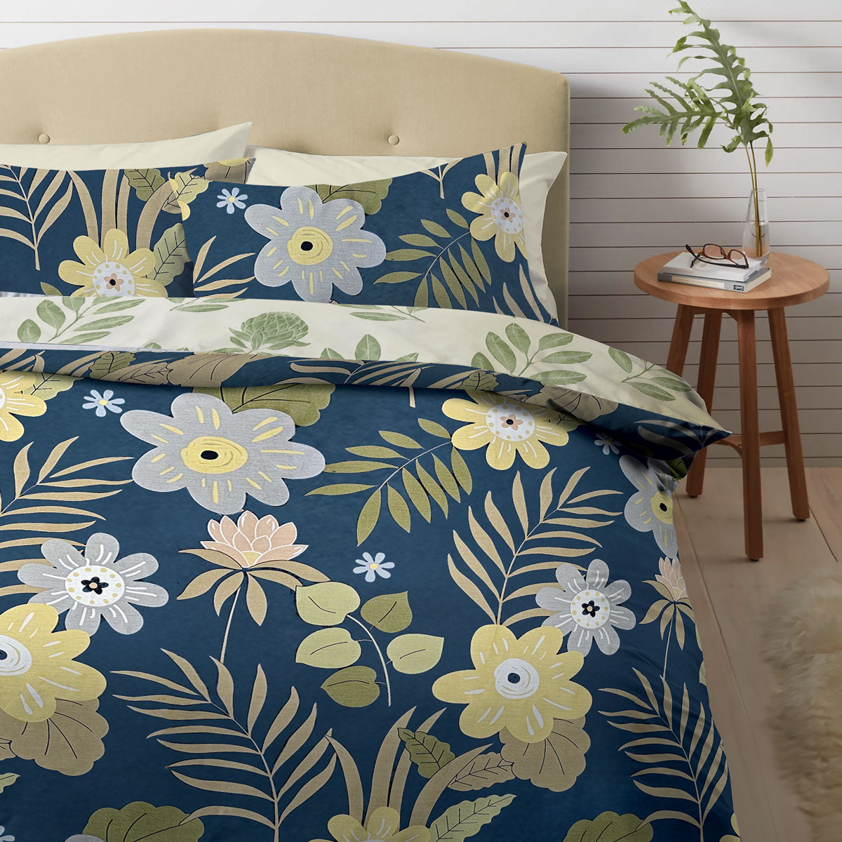 College Collection Bed Linen (The Gang) - CHARELLE